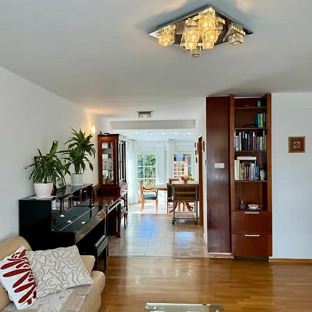 With Garden * Любляна